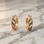 Aretes Destello Vibrante en Baño de Oro Real 18K y Cobre Ecológico SGS hipoalergénico libre de níquel - D'moé Joyería