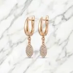 Aretes Elegancia Eterna en Baño de Oro Real 18K y Cobre Ecológico SGS hipoalergénico libre de níquel - D'moé Joyería