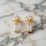 Aretes Brillo Radiante en Baño de Oro Real 18K y Cobre Ecológico SGS hipoalergénico libre de níquel - D'moé Joyería