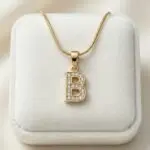 Dúo Inicial Brillante en Baño de Oro Real 18K y Cobre Ecológico SGS hipoalergénico libre de níquel - D'moé Joyería